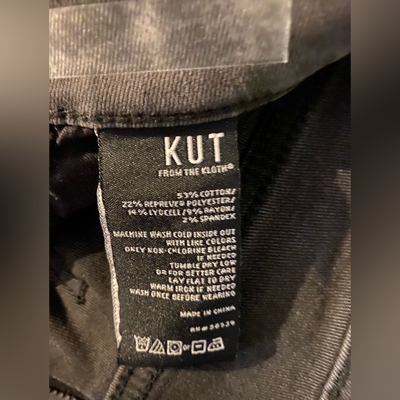Kut from the Kloth skinny jeans - Picture 4 of 4